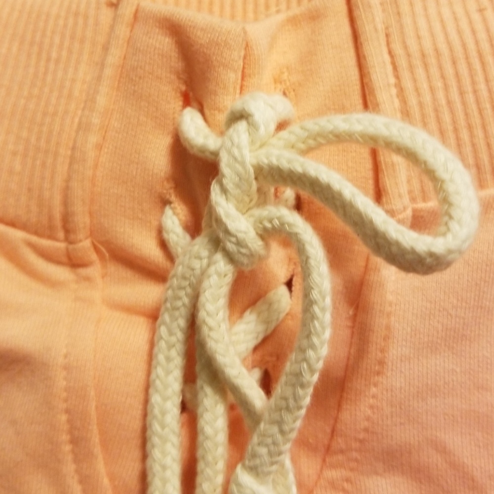 Shorts - Picture 3 of 3
